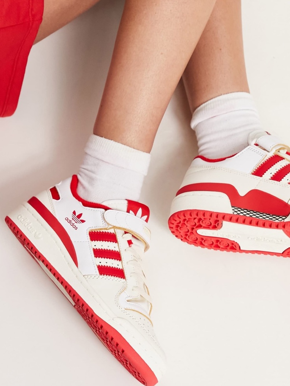 adidas White and Red Kids Low-Top Sneakers with Hook-and-Loop Strap